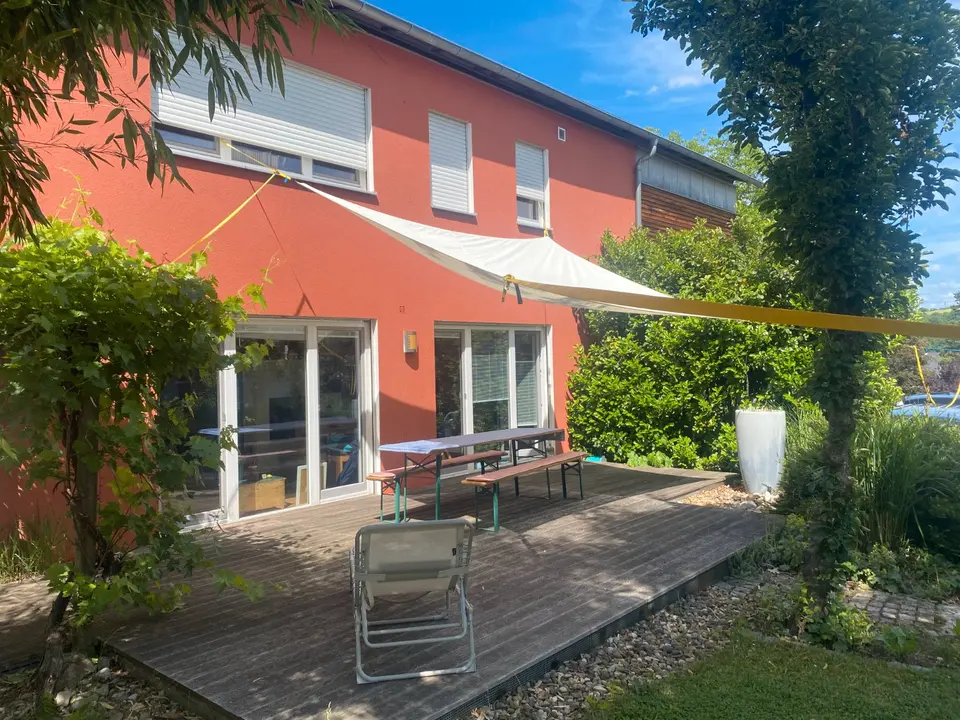 6 Zimmer Haus mit 180 m² in Kelheim – Bild 1