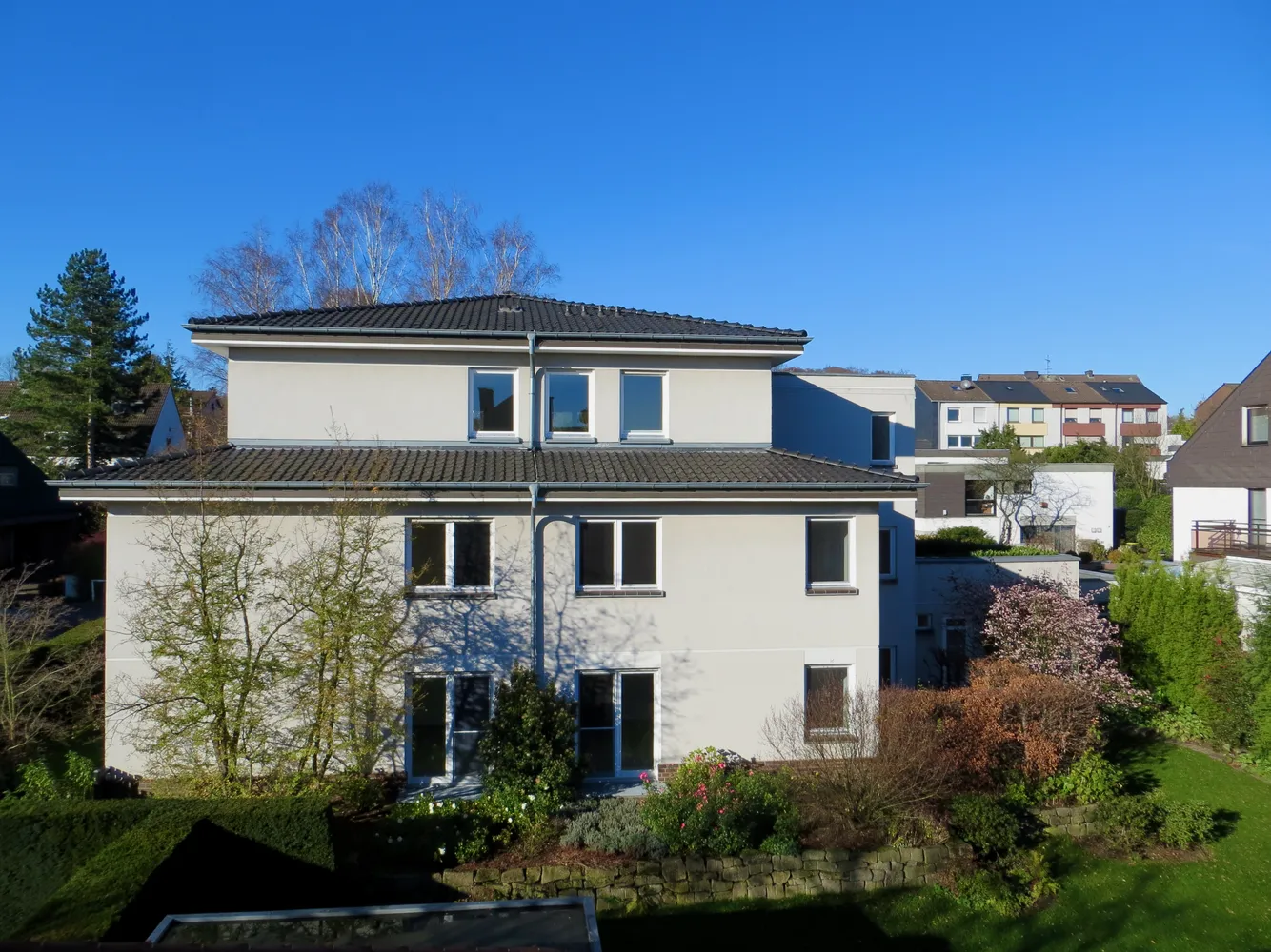 6 Zimmer Wohnung mit 193 m² in Essen – Bild 1