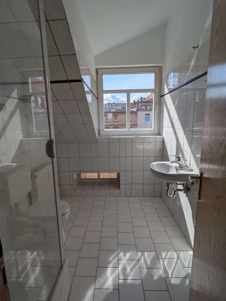 2 Zimmer Wohnung mit 55 m² in Halle (Saale) – Bild 10