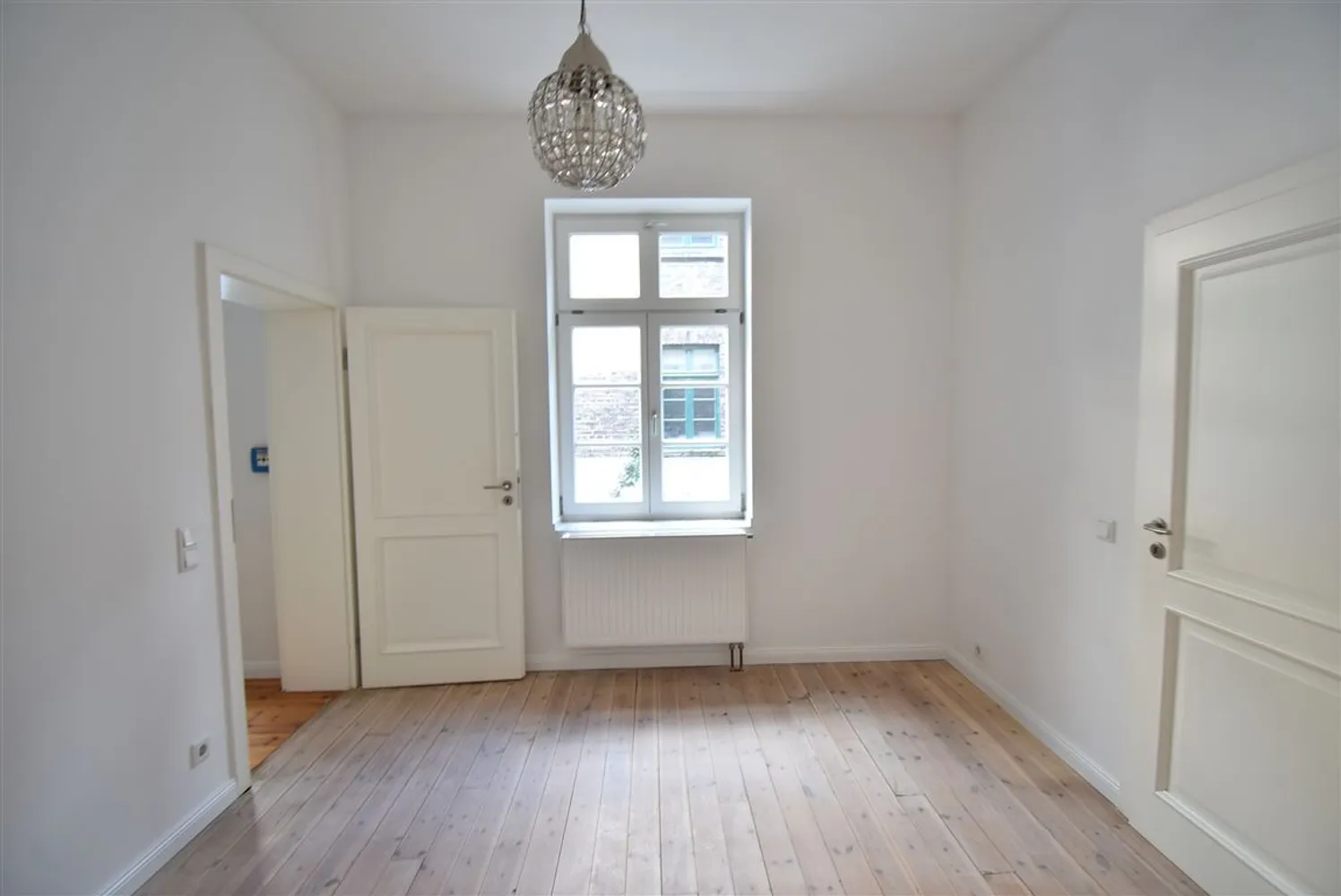 11 Zimmer Haus mit 258 m² in Düsseldorf – Bild 9