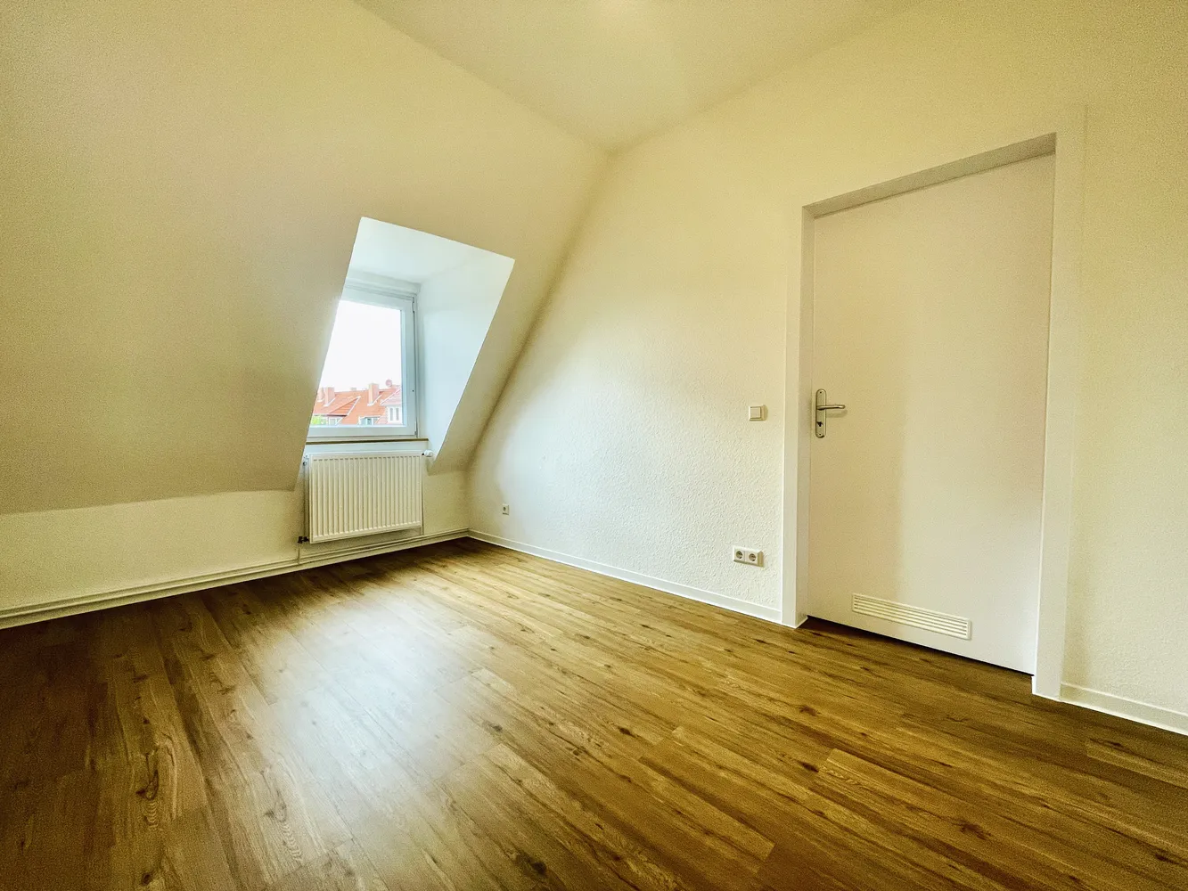 2 room apartment with 42 m² in Hanover – Photo 2