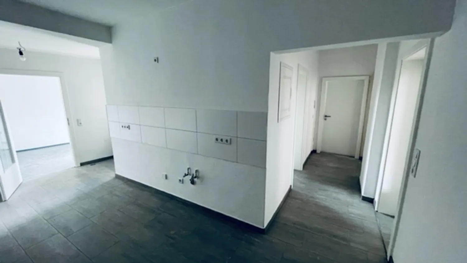 3 Zimmer Wohnung mit 80 m² in Köthen – Bild 4