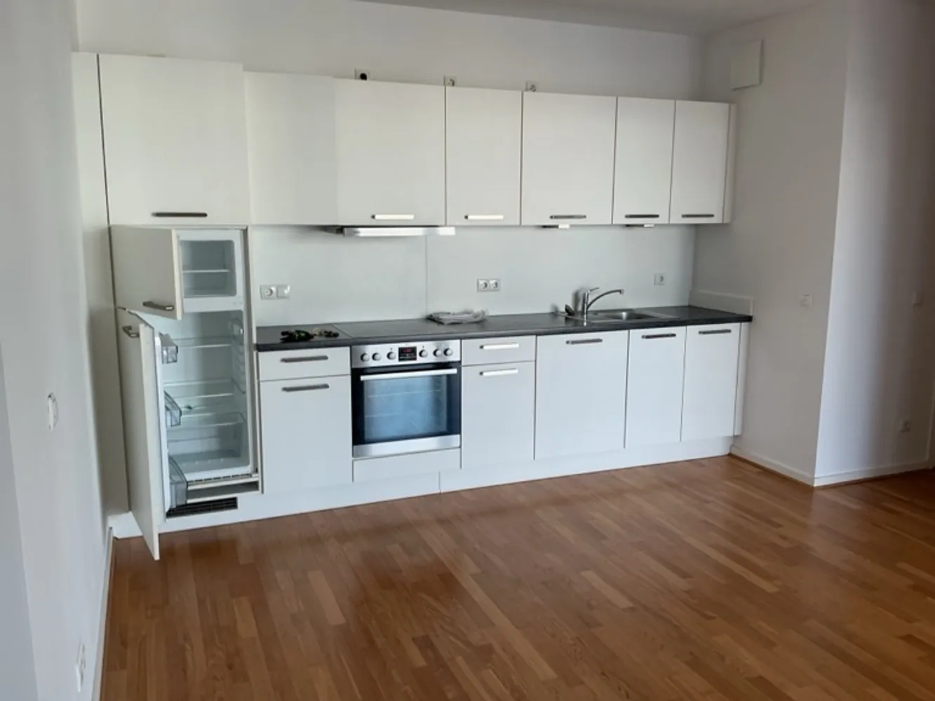 2 Zimmer Wohnung mit 78 m² in Berlin – Bild 1