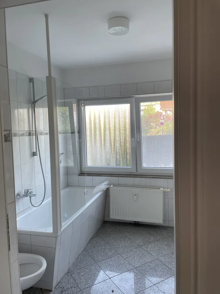 2 Zimmer Wohnung mit 65 m² in Wedel – Bild 4
