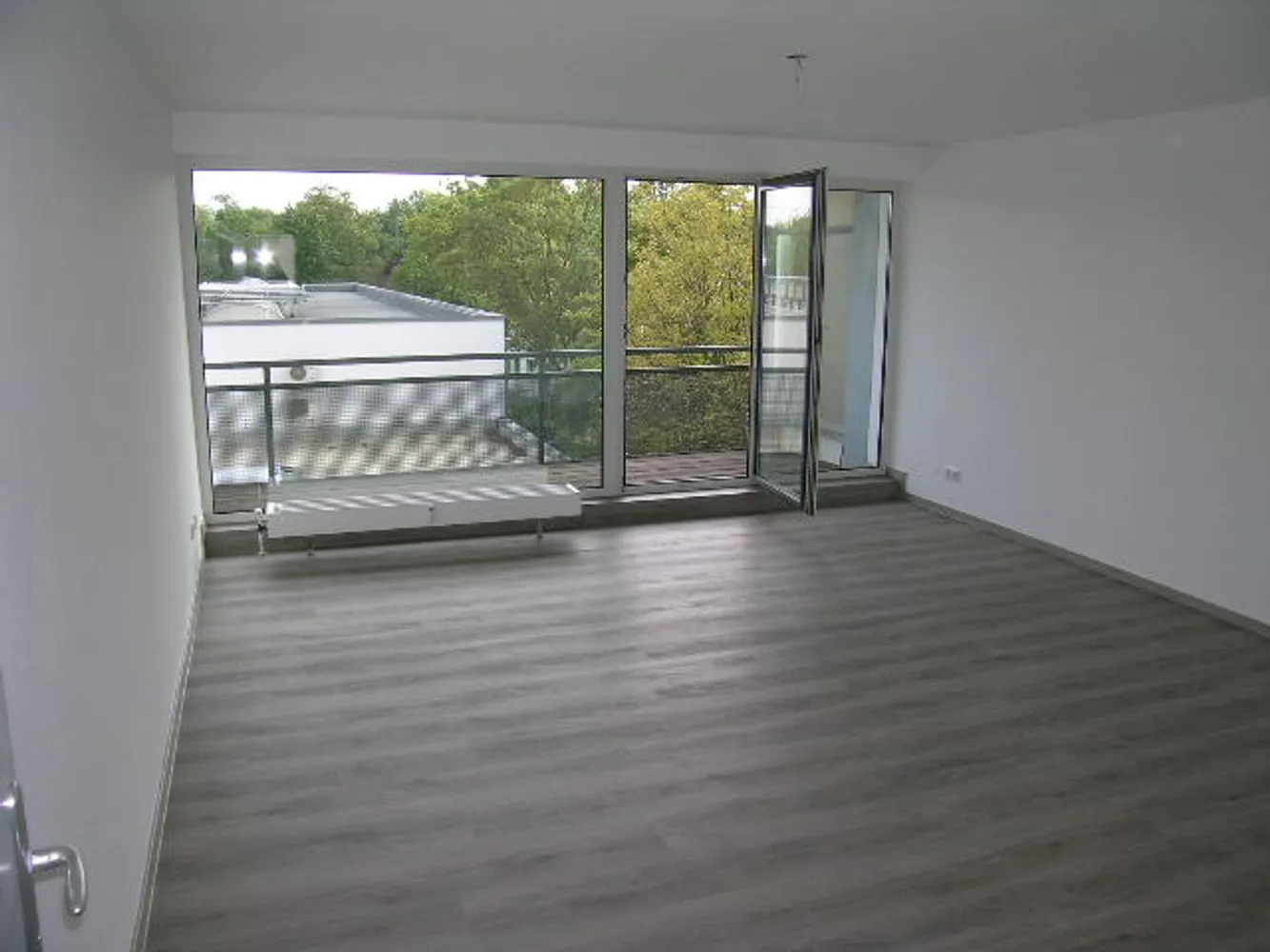 3 room apartment with 97 m² in Düsseldorf – Photo 2