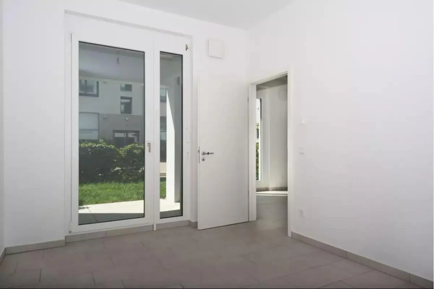 2 Zimmer Wohnung mit 50 m² in Augsburg – Bild 2