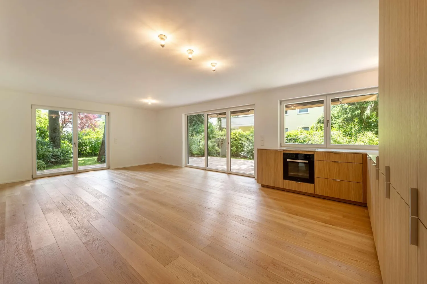 5 Zimmer Wohnung mit 162 m² in München – Bild 3