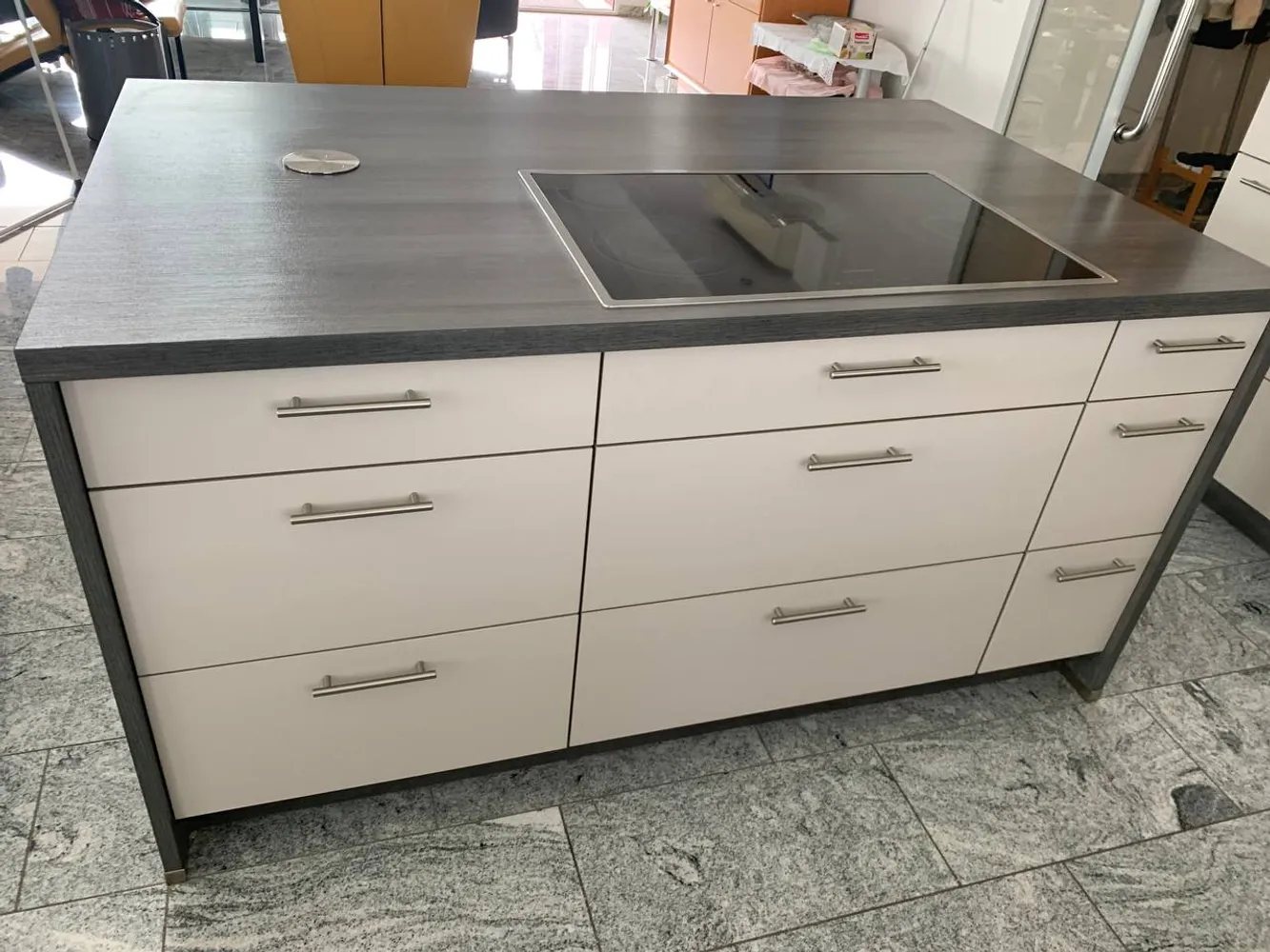 5 Zimmer Wohnung mit 161 m² in Karlsruhe – Bild 3
