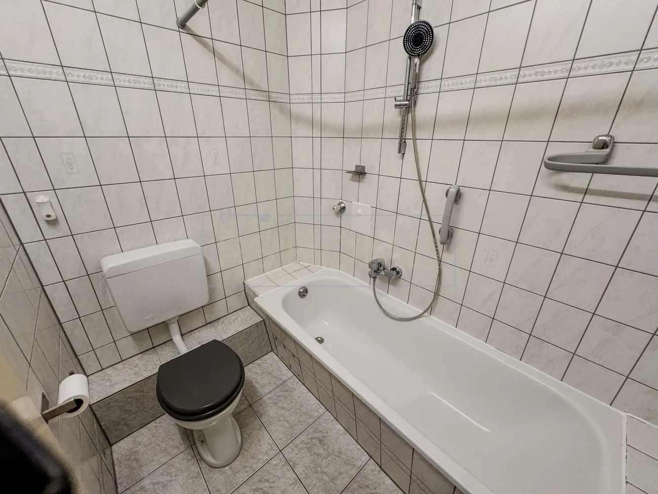 2 room apartment with 57 m² in Frankfurt am Main – Photo 7
