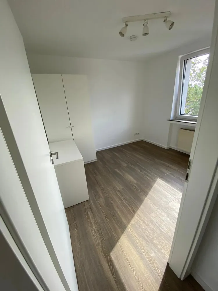 4 room apartment with 86 m² in Cologne – Photo 2