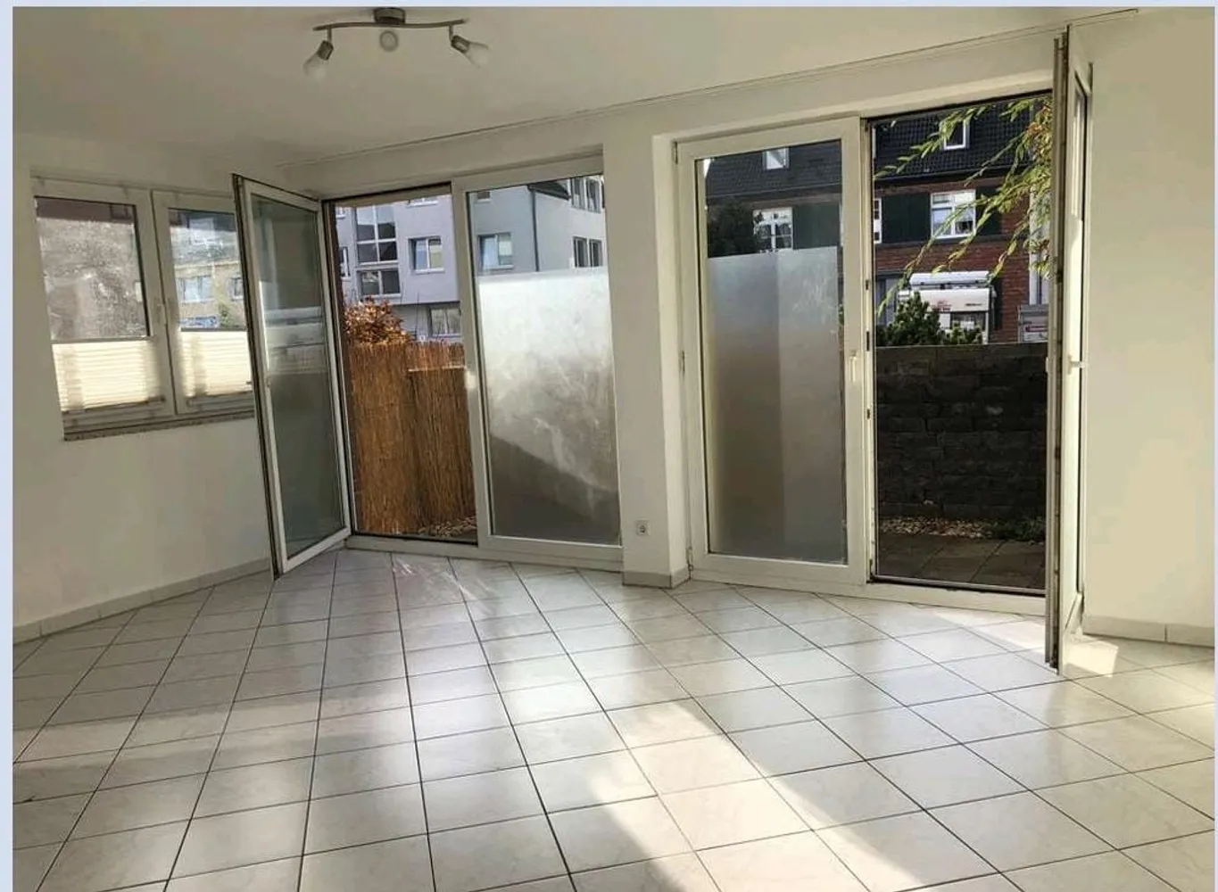 1 Zimmer Wohnung mit 31 m² in Köln – Bild 1