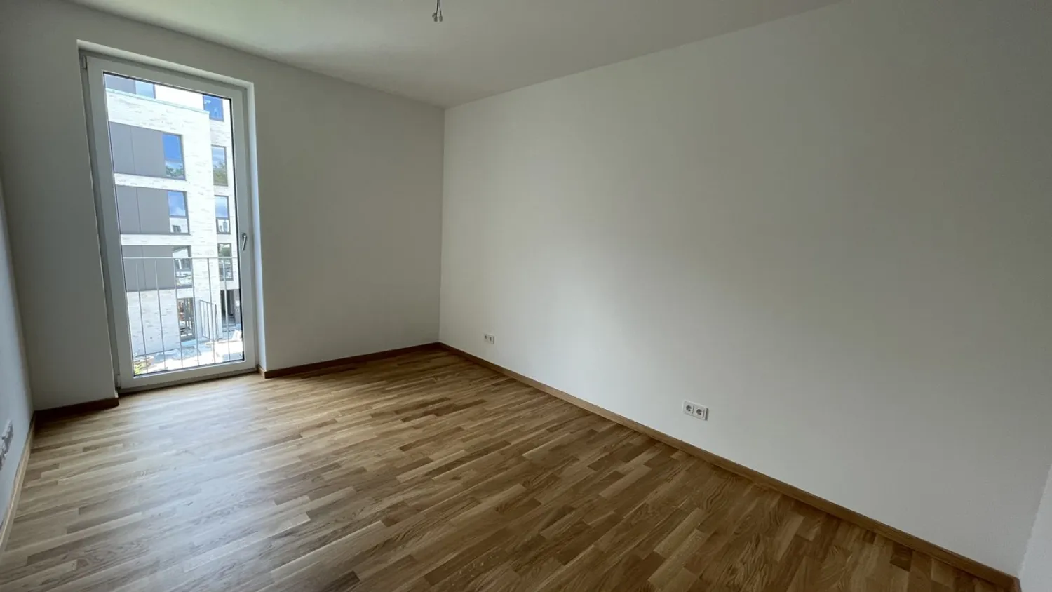 4 Zimmer Wohnung mit 128 m² in Hamburg – Bild 3