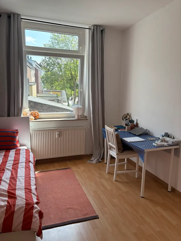 WG-Zimmer mit 15 m² in Essen – Bild 2