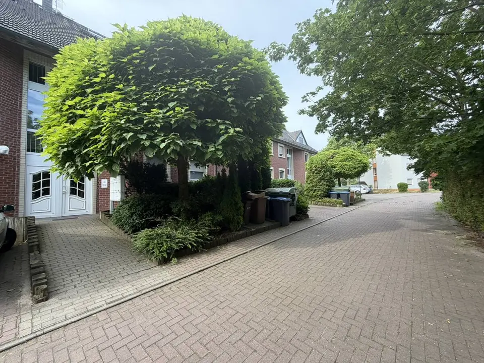 3 Zimmer Wohnung mit 109 m² in Bitterfeld-Wolfen – Bild 5
