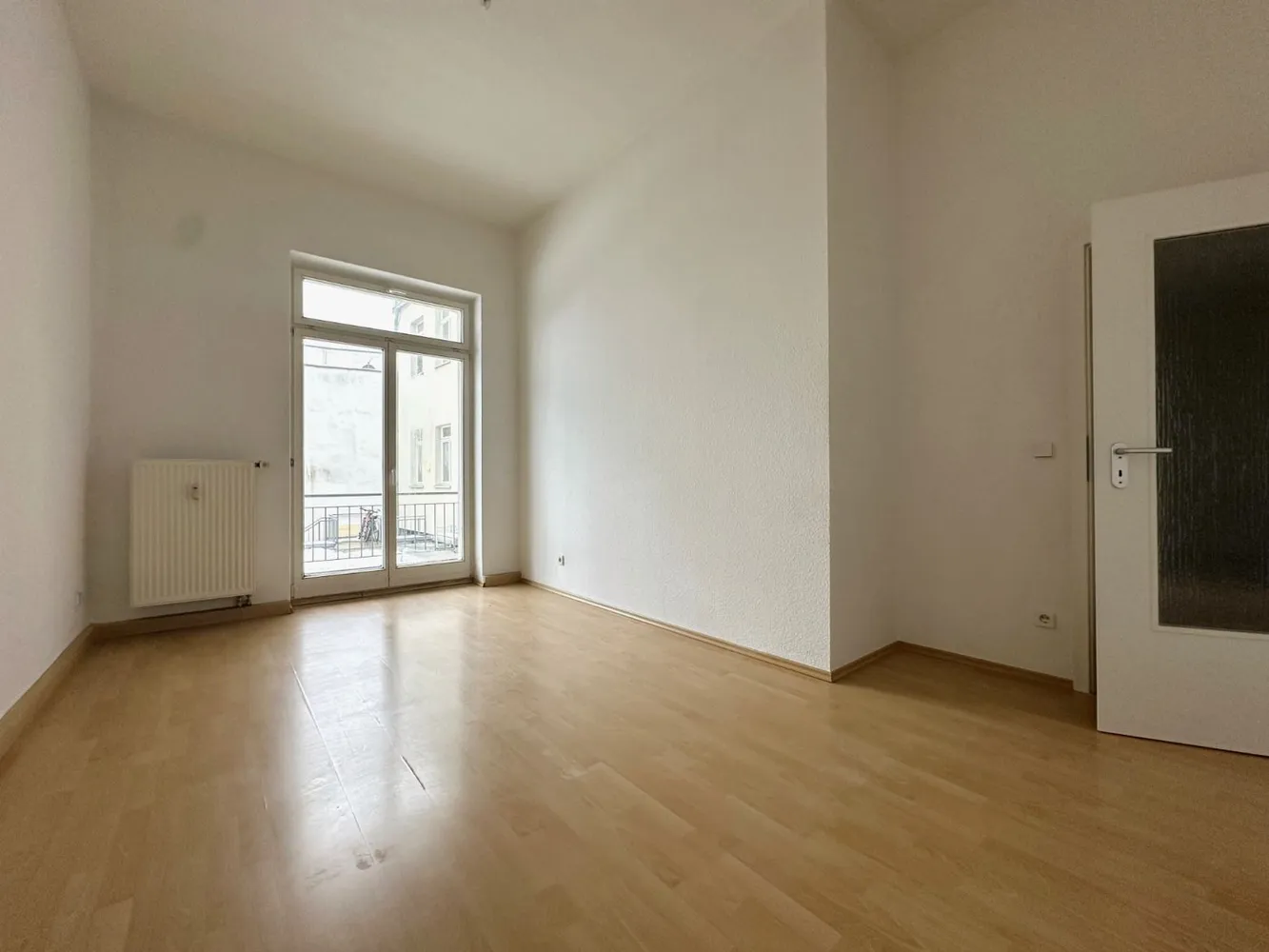 3 room apartment with 96 m² in Bitterfeld-Wolfen – Photo 3