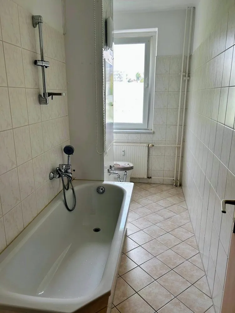 3 Zimmer Wohnung mit 56 m² in Halle (Saale) – Bild 4
