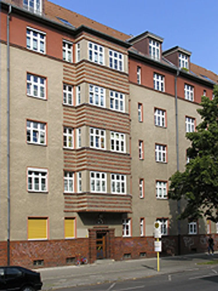 2 Zimmer Wohnung mit 49 m² in Berlin – Bild 1