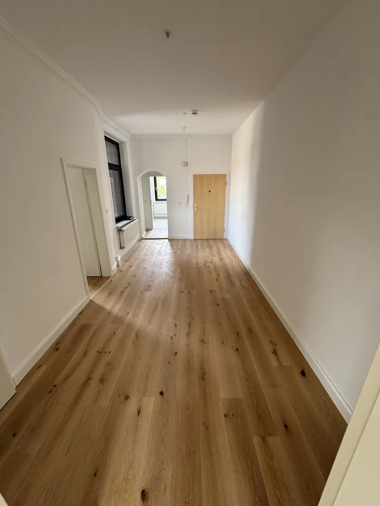 3 Zimmer Wohnung mit 85 m² in Hannover – Bild 2