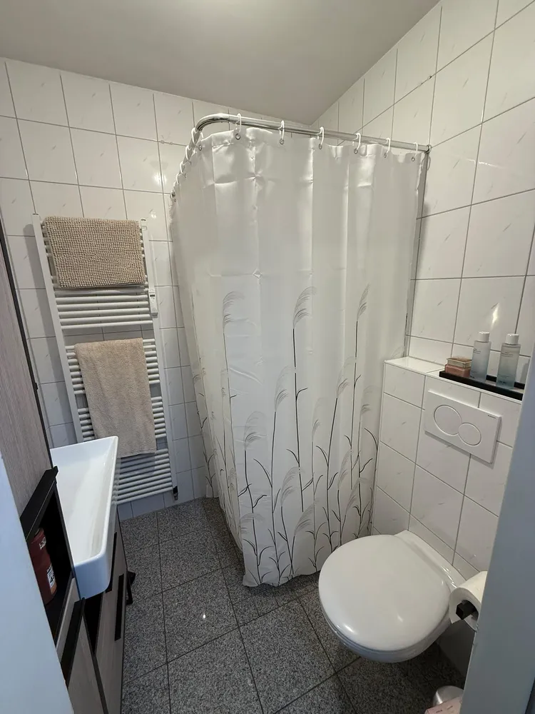 1 Zimmer Wohnung mit 25 m² in Köln – Bild 7
