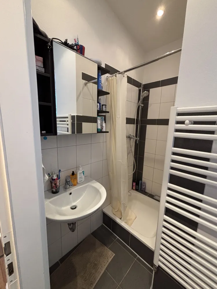 1 Zimmer Wohnung mit 32 m² in Düsseldorf – Bild 6