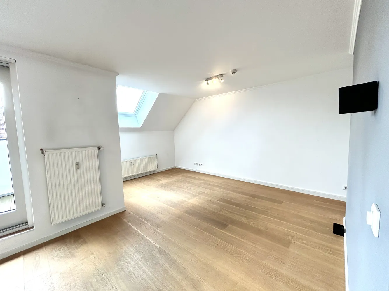 3 Zimmer Wohnung mit 88 m² in Düsseldorf – Bild 12
