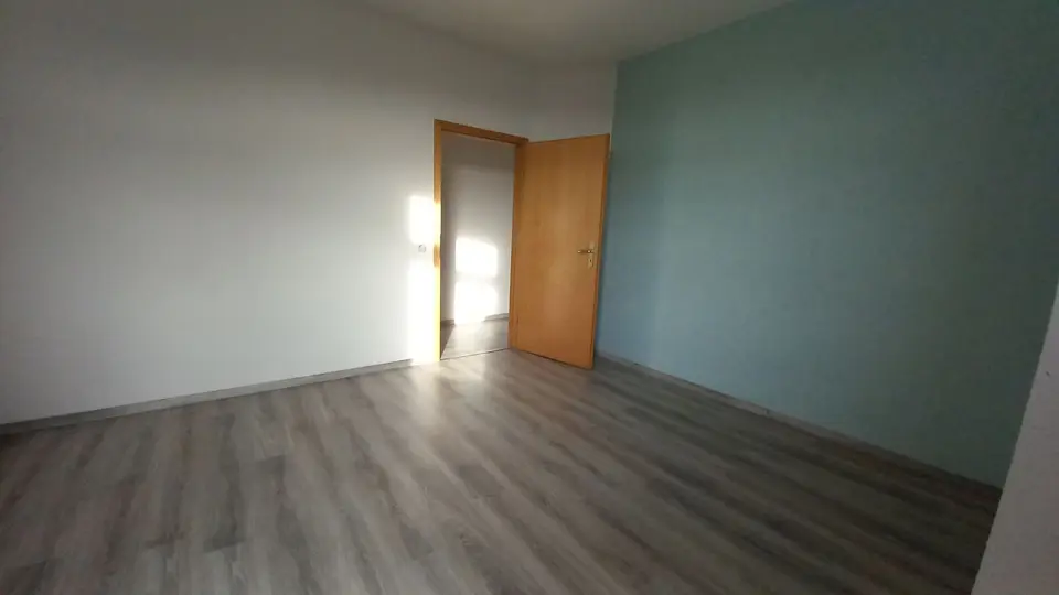 3 Zimmer Wohnung mit 78 m² in Crimmitschau – Bild 4