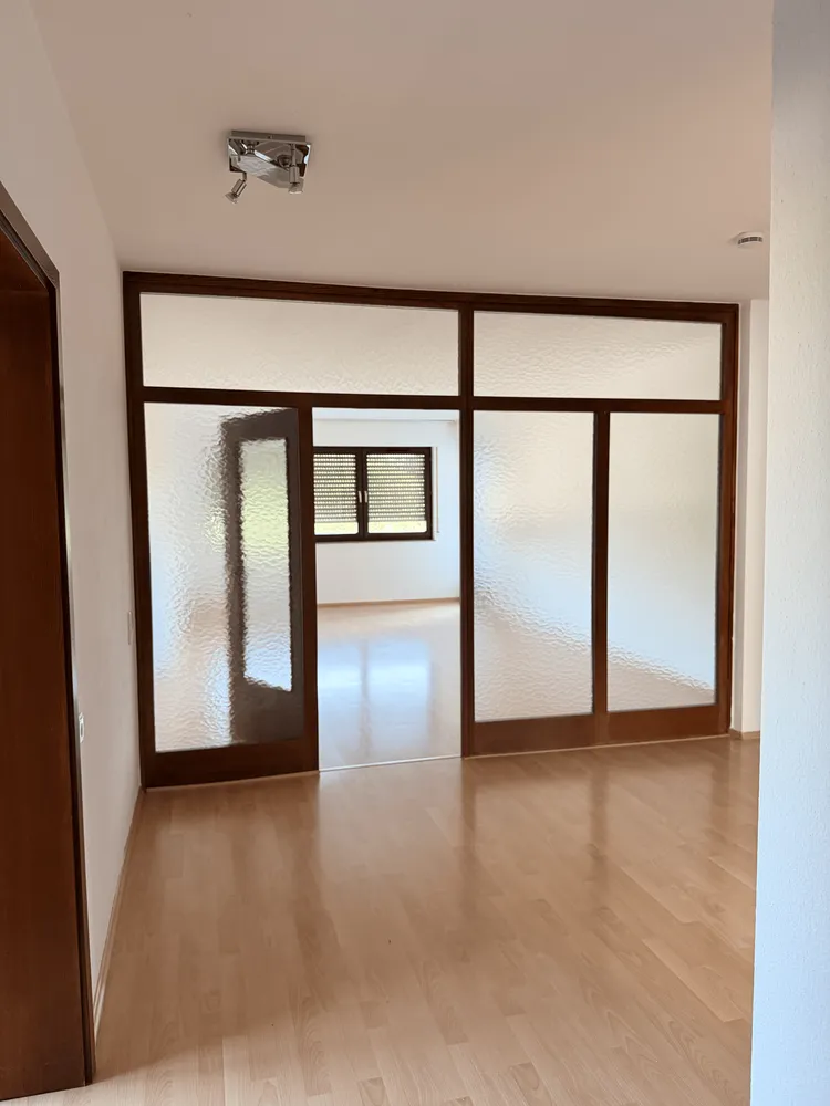 4 Zimmer Wohnung mit 106 m² in Solingen – Bild 1