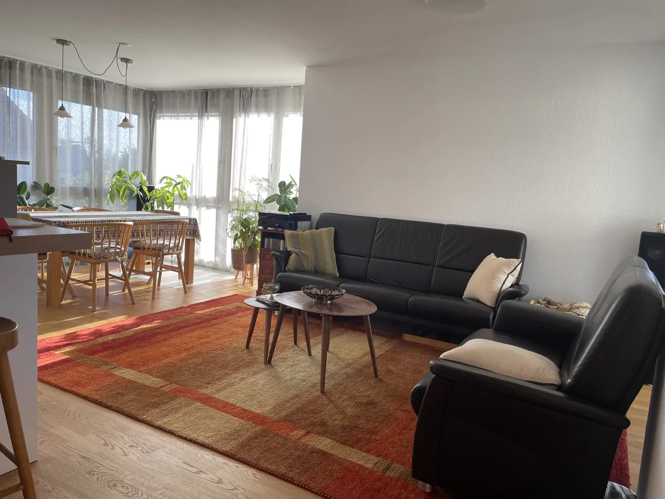 5 Zimmer Wohnung mit 107 m² in Stuttgart – Bild 1