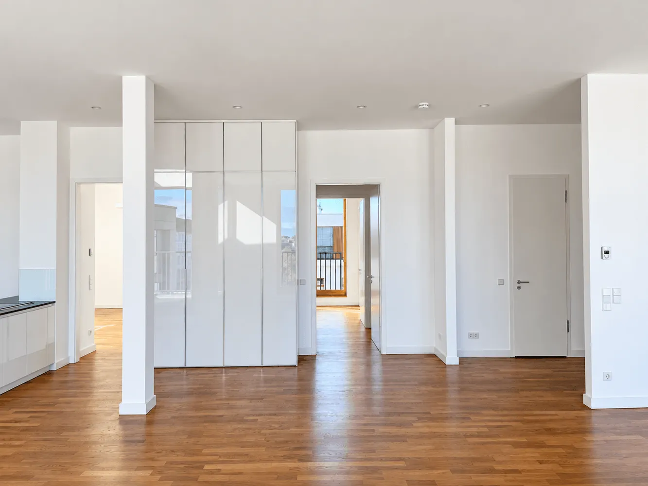 3 Zimmer Wohnung mit 139 m² in Berlin – Bild 2