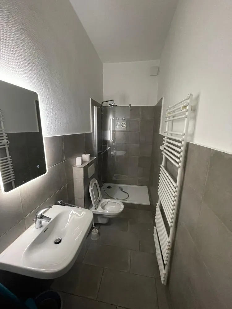 2 Zimmer Wohnung mit 60 m² in Solingen – Bild 11