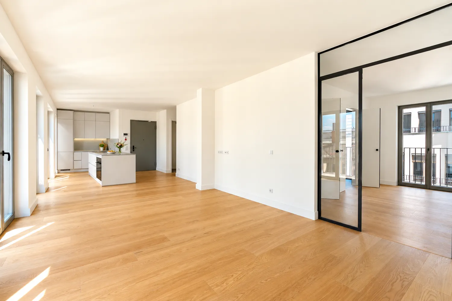 2 Zimmer Wohnung mit 73 m² in Berlin – Bild 1