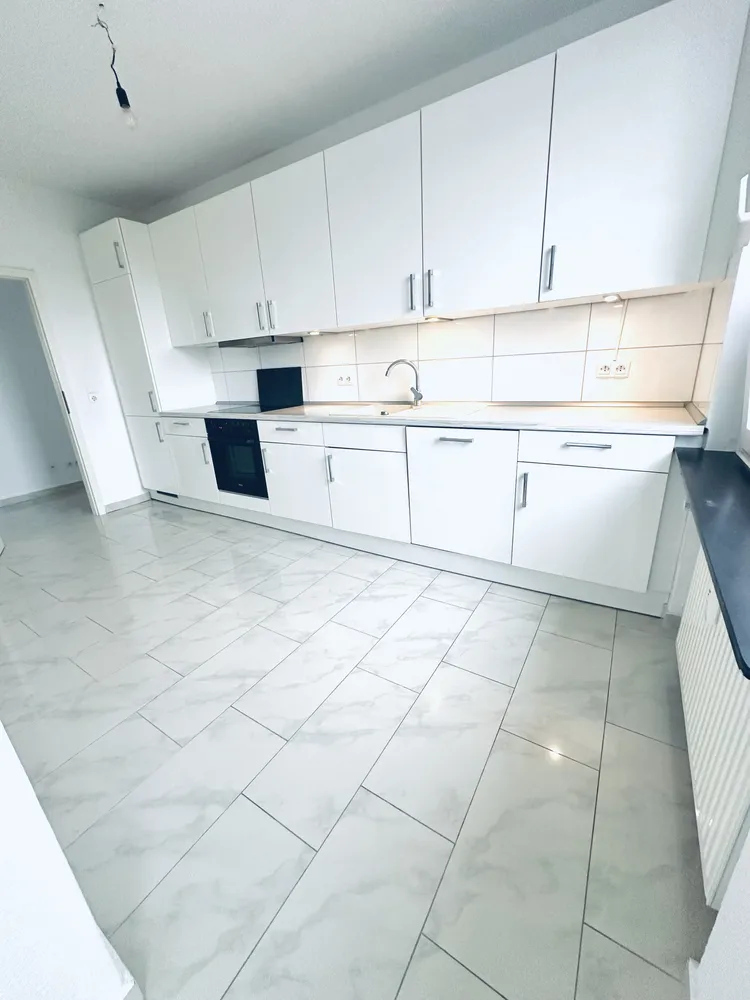 3 Zimmer Wohnung mit 91 m² in Bremerhaven – Bild 2