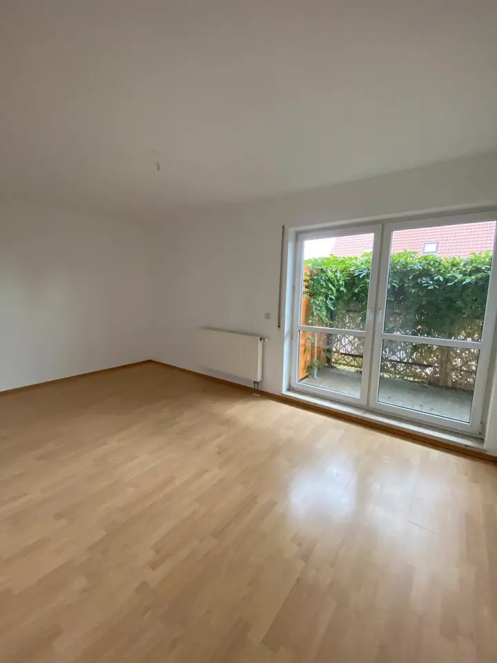 2 Zimmer Wohnung mit 78 m² in Altenburg – Bild 8