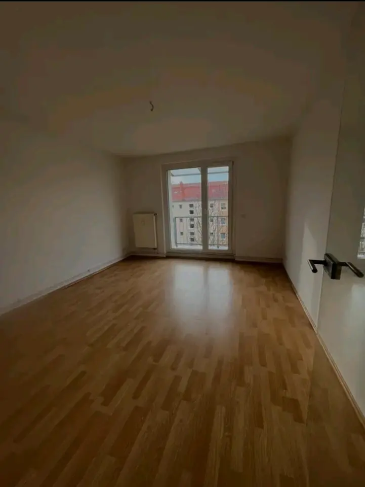 3 Zimmer Wohnung mit 59 m² in Halle (Saale) – Bild 2