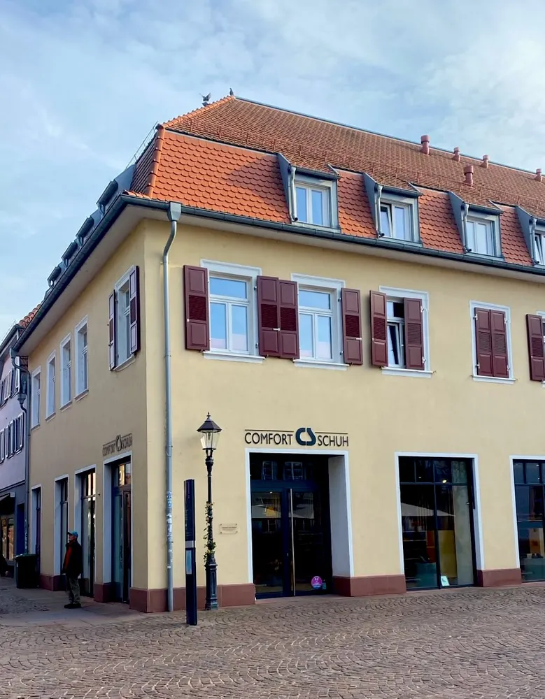 5 Zimmer Wohnung mit 168 m² in Ettlingen – Bild 2