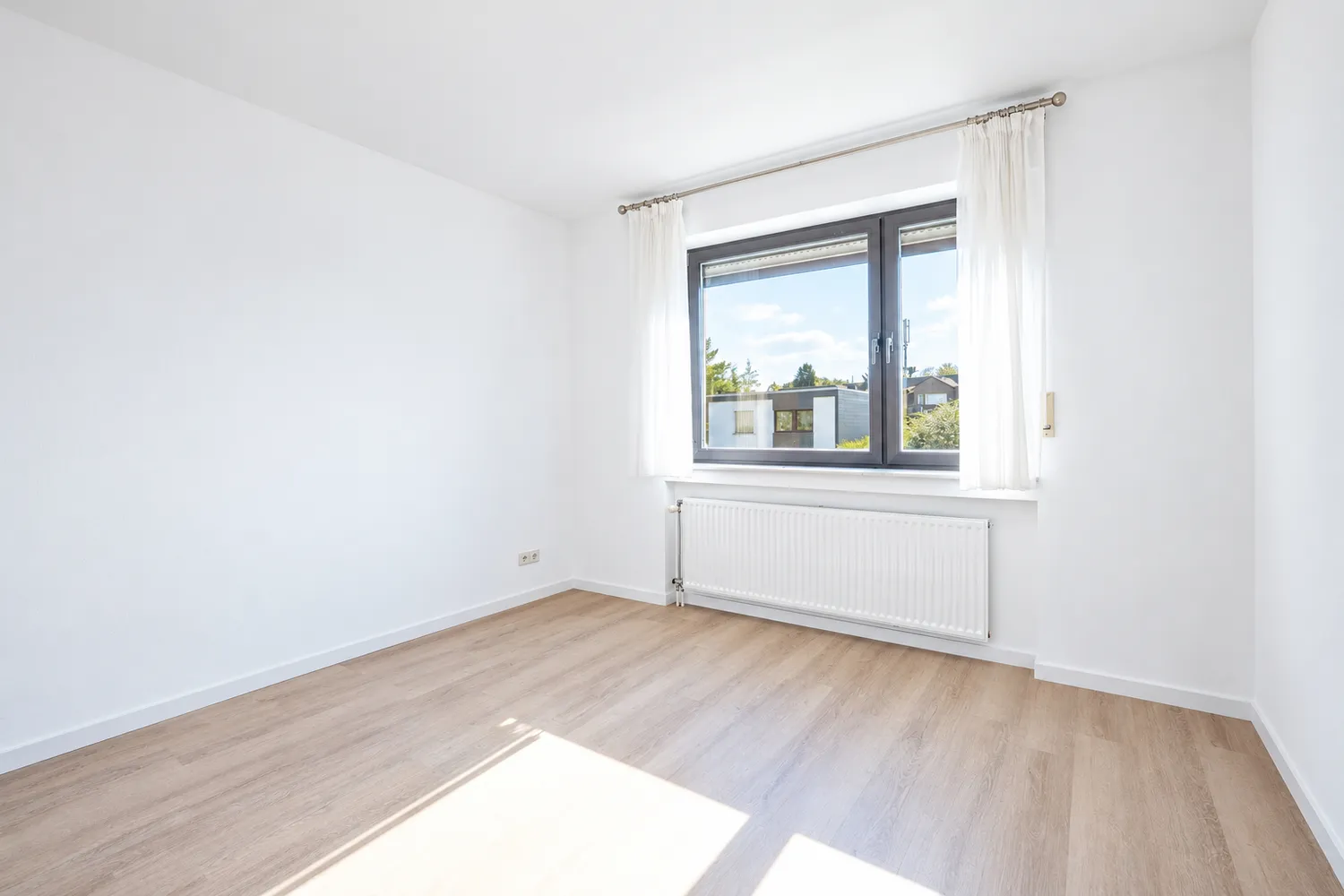 4 Zimmer Haus mit 160 m² in Pulheim – Bild 2