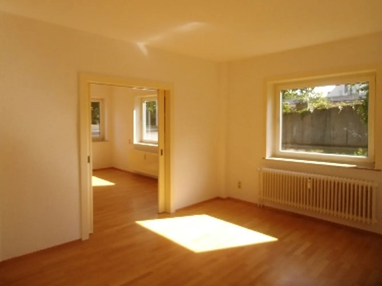 4 Zimmer Wohnung mit 95 m² in Hannover – Bild 2