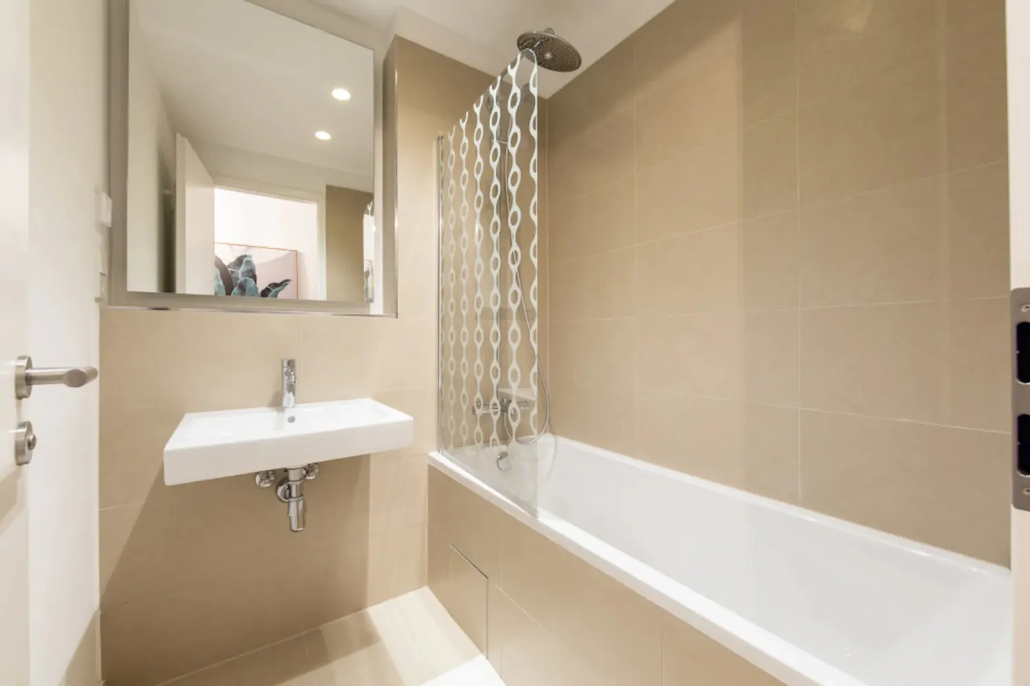 Shared room with 10 m² in Berlin – Photo 9