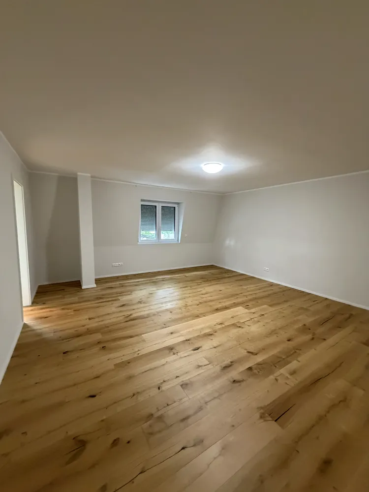4 Zimmer Wohnung mit 140 m² in Wiesbaden – Bild 6