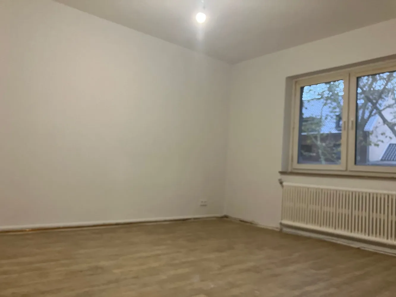 2 Zimmer Wohnung mit 75 m² in Oberhausen – Bild 2