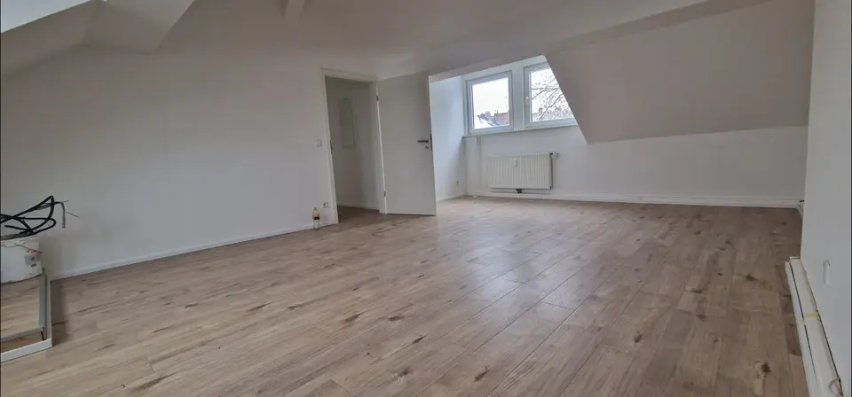 2 Zimmer Wohnung mit 75 m² in Bottrop – Bild 2