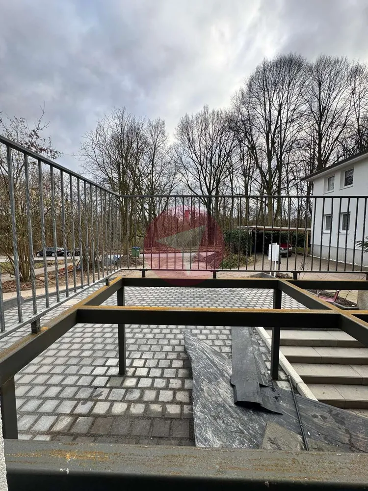 7 Zimmer Wohnung mit 193 m² in Hamburg – Bild 3