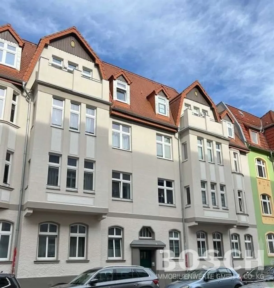 4 Zimmer Wohnung mit 96 m² in Magdeburg – Bild 1