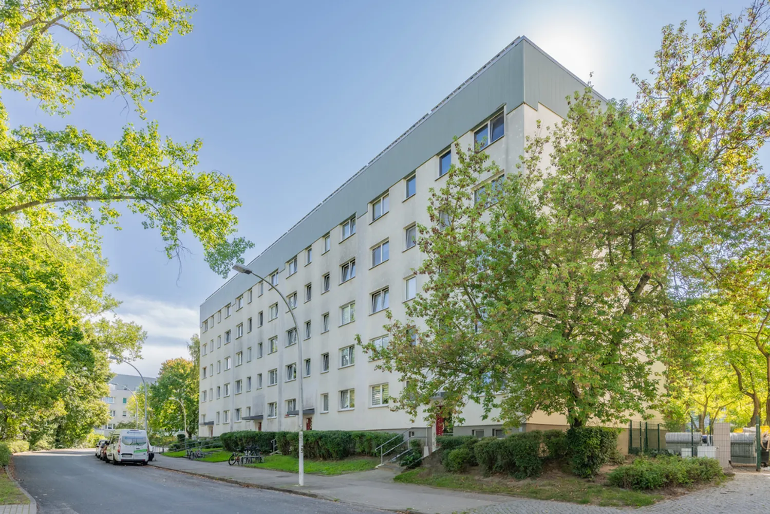 4 Zimmer Wohnung mit 76 m² in Neubrandenburg – Bild 1