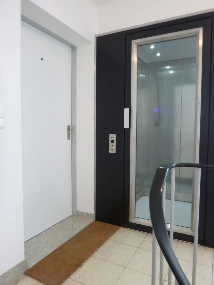3 room apartment with 98 m² in Düsseldorf – Photo 3
