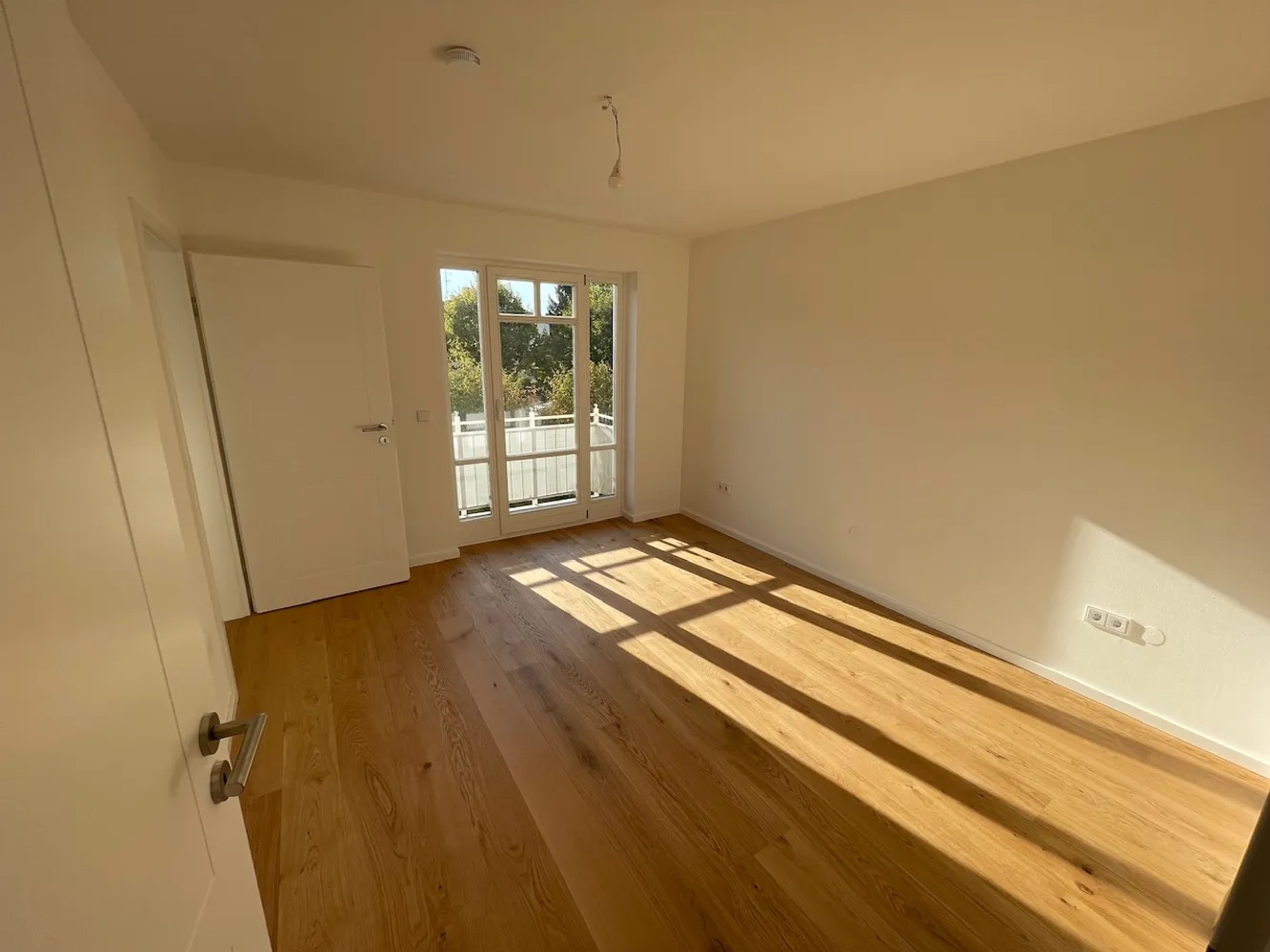 6 Zimmer Haus mit 145 m² in München – Bild 11