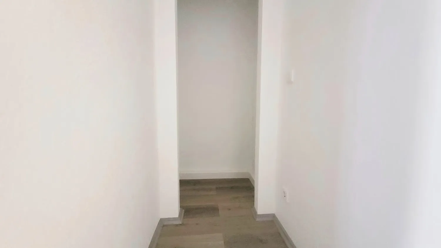 1 room apartment with 36 m² in Essen – Photo 4