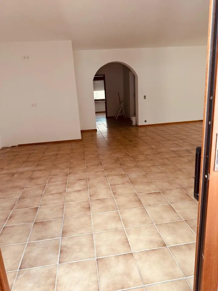 5 Zimmer Wohnung mit 150 m² in Ettlingen – Bild 8