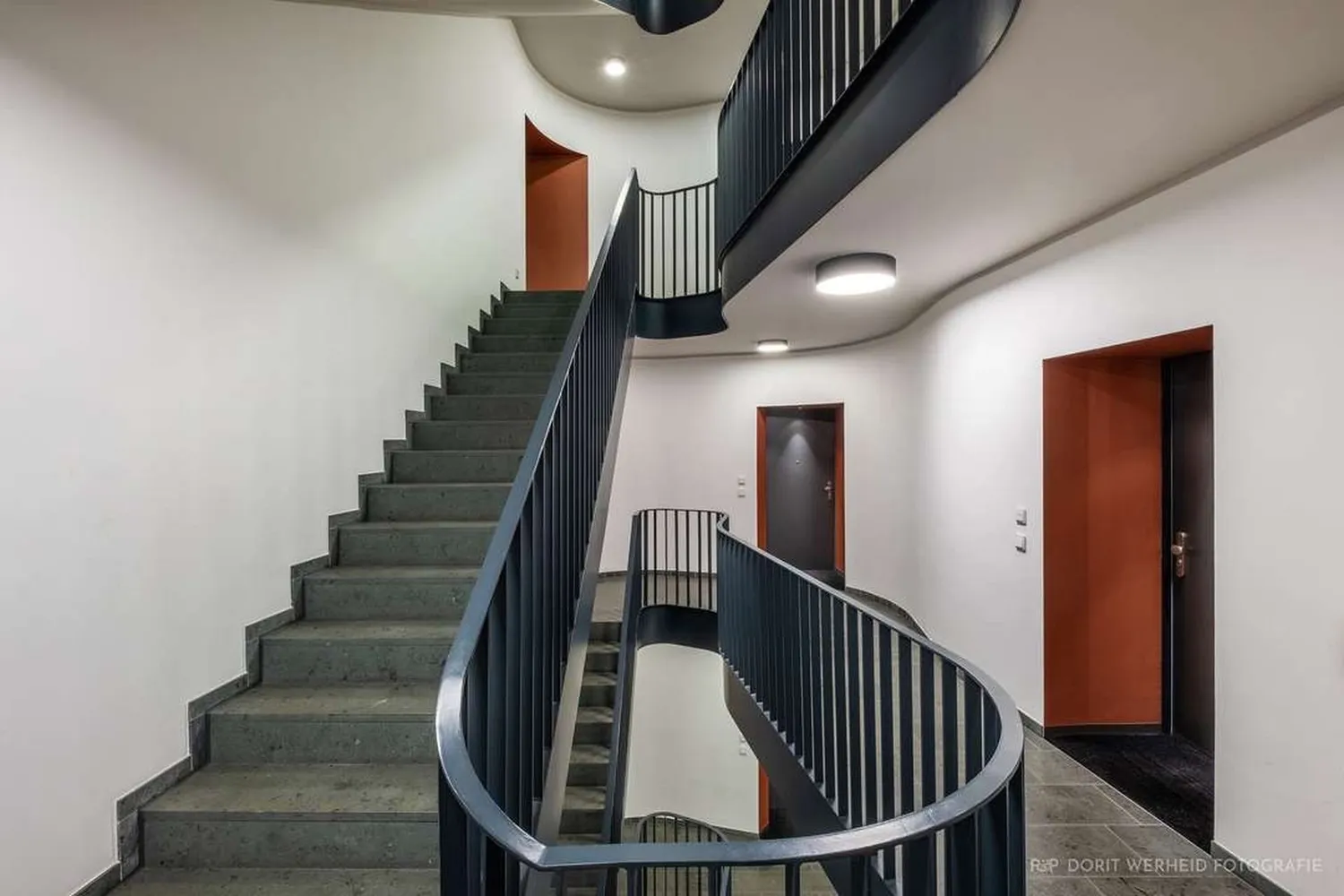 2 Zimmer Wohnung mit 76 m² in Köln – Bild 3