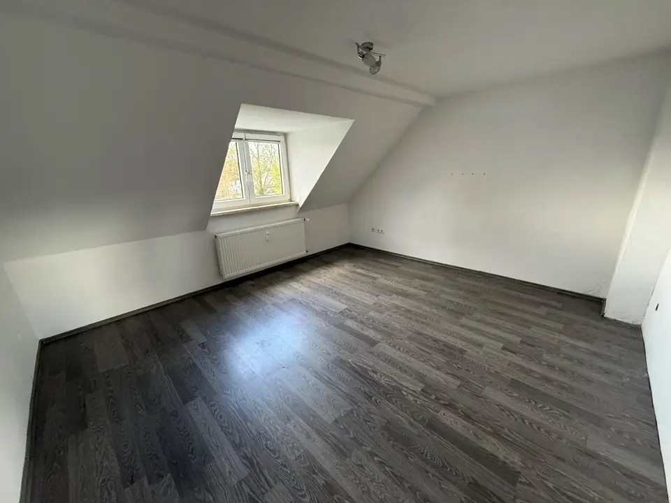 3 Zimmer Wohnung mit 74 m² in Gelsenkirchen – Bild 2
